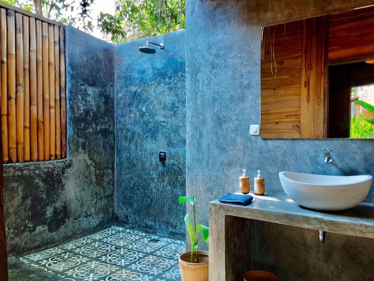 Musa Bintang Villas And Bungalows Gili Air Luaran gambar